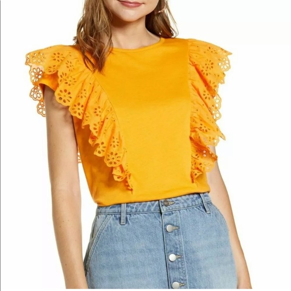 Rachel Parcell Tops - Rachel Parcell Ruffle Tee